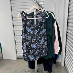 Old Navy | Sleeveless Top in Navy Blue with Paisley Print | size XXL